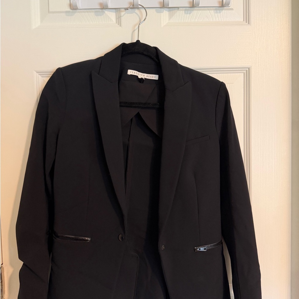 Veronica Beard Iconic Scuba Dickey Jacket in Black